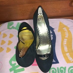 Retro Juicy Couture Smells Like Couture Black Suede Pumps New without Tags